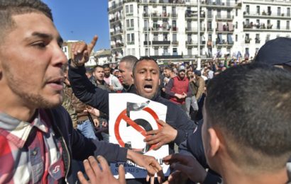 Algérie / Manifestations dans plusieurs villes contre un cinquième mandat de Bouteflika