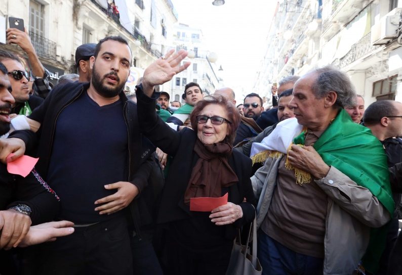 Appel de Djamila Bouhired à la jeunesse algérienne en lutte : « Ne les laissez pas voler votre victoire ! »