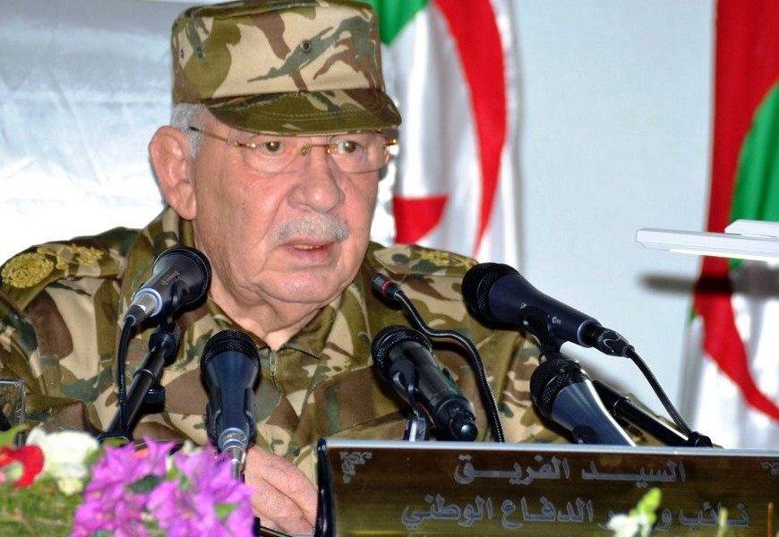 Algérie / le chef d’état-major de l’armée demande de déclarer Bouteflika inapte