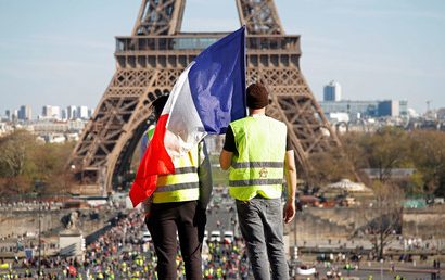 France / les « gilets jaunes » toujours mobilisés malgré les interdictions de manifester