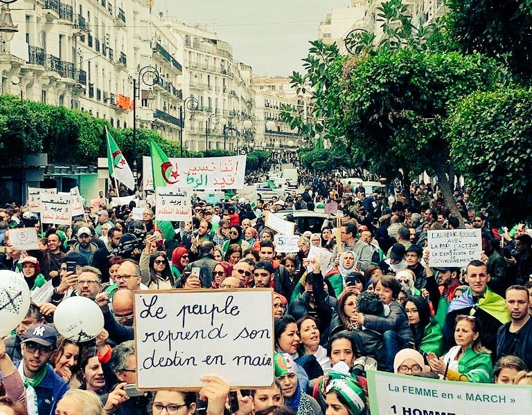 Algérie / Le Mouvement populaire et l’instrumentalisation de la religion : l’indispensable clarification