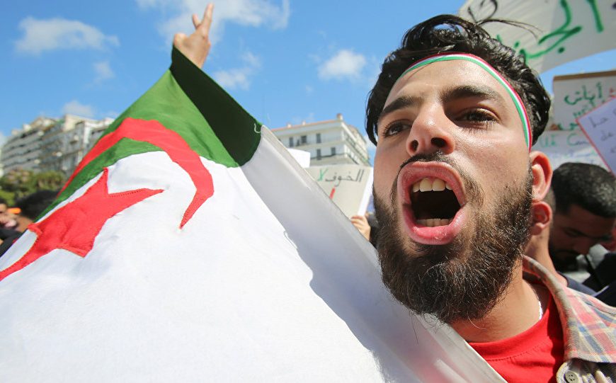 «Sur le plan économique, l’Algérie doit se libérer de la France»