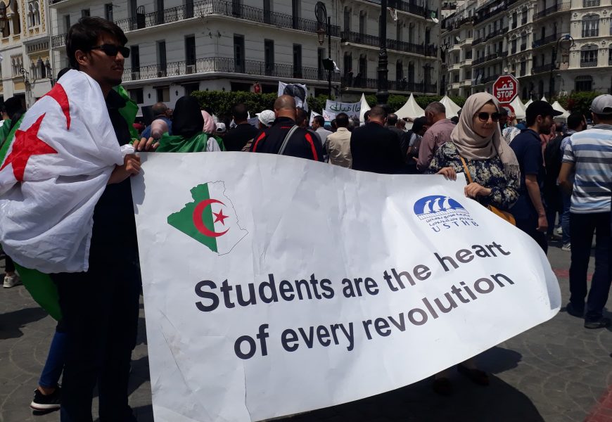 Algérie / Les étudiants, la force tranquille du mouvement populaire