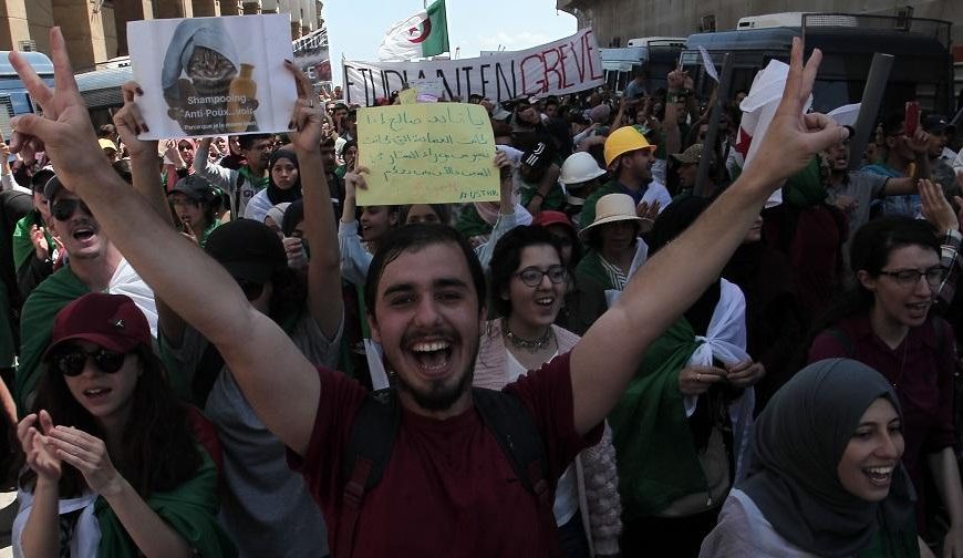 Le hirak pacifique algérien et la règle des 3,5% selon les Britanniques