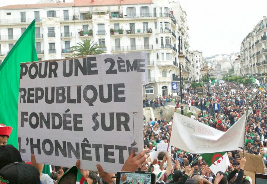 Algérie / ELECTIONS, PREDATION ET HIRAK : Questions sur l’ouverture de la transition politique