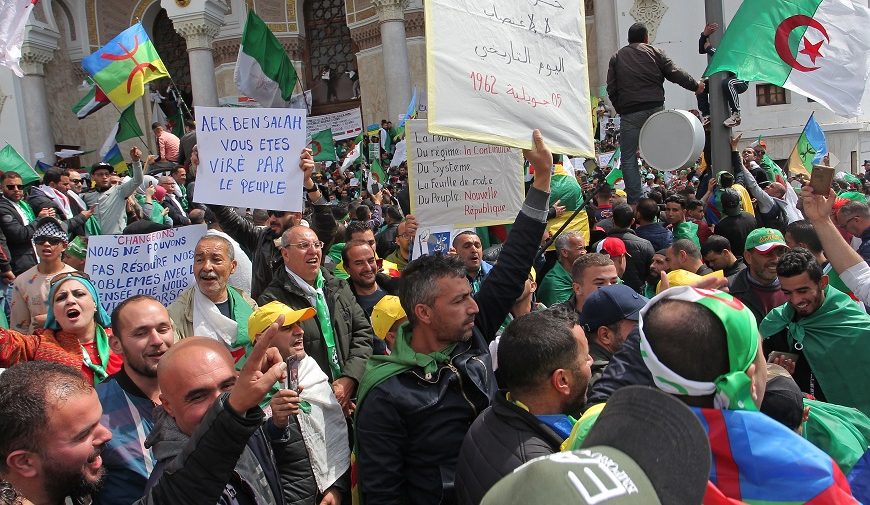 Algérie / Qui gère l’intifada populaire ?