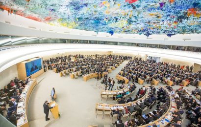 Bélarus : les droits humains et les libertés fondamentales demeurent bafoués, selon une experte de l’ONU