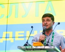 Législatives en Ukraine : Le parti du président Zelensky en tête avec un score record