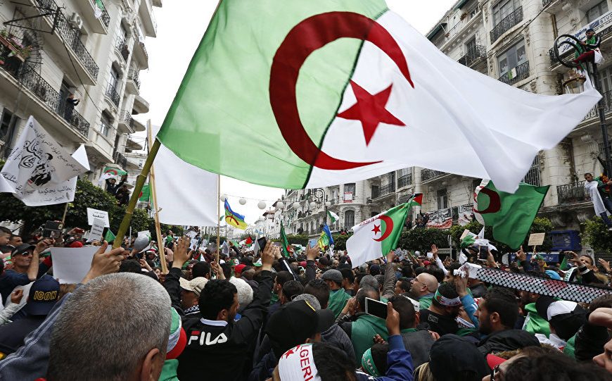 Algérie / Hirak et realpolitik: Ils vont organiser leurs élections. Que fera le Hirak (dans toutes ses composantes) ?