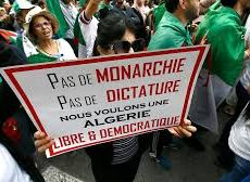 Algérie / Grandeurs et misères de la démocratie