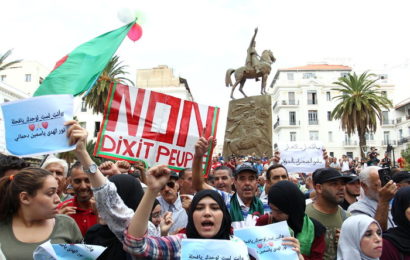 Algérie / La rue rejette l’élection à la veille de la clôture des dossiers pour la présidentielle