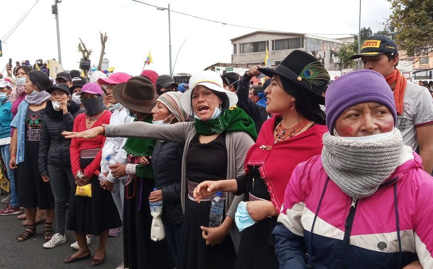 Les militaires introduisent la restriction de mobilité en Équateur