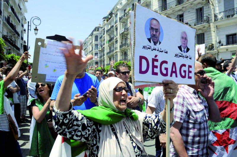 L’Algérie, ou la disproportion entre la grandeur d’un peuple et la petitesse d’esprit des dirigeants