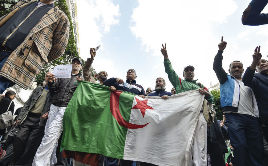 Un ex-colonel de l’Armée de l’air: en Algérie, «il y a une contre-révolution»
