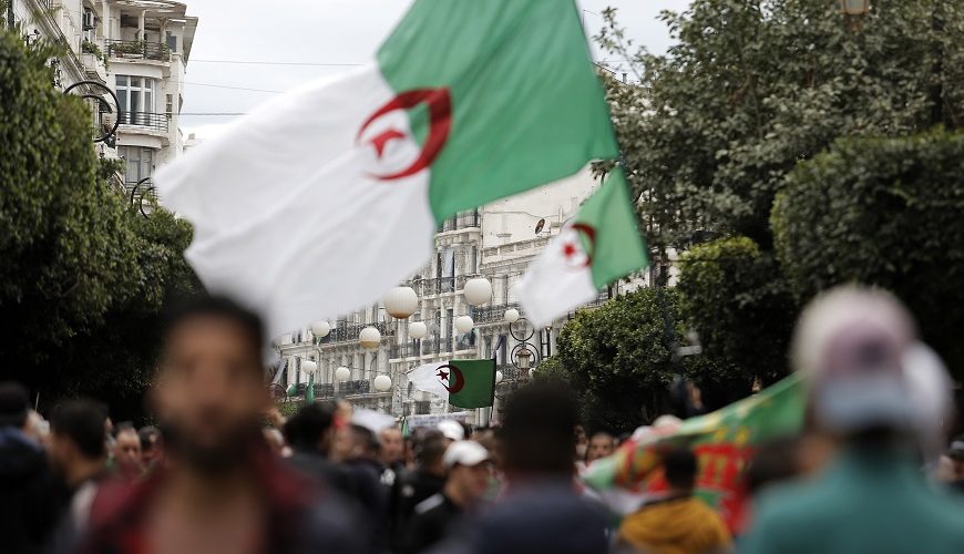 Algérie / Représentation du Mouvement populaire : contradictions et paradoxes