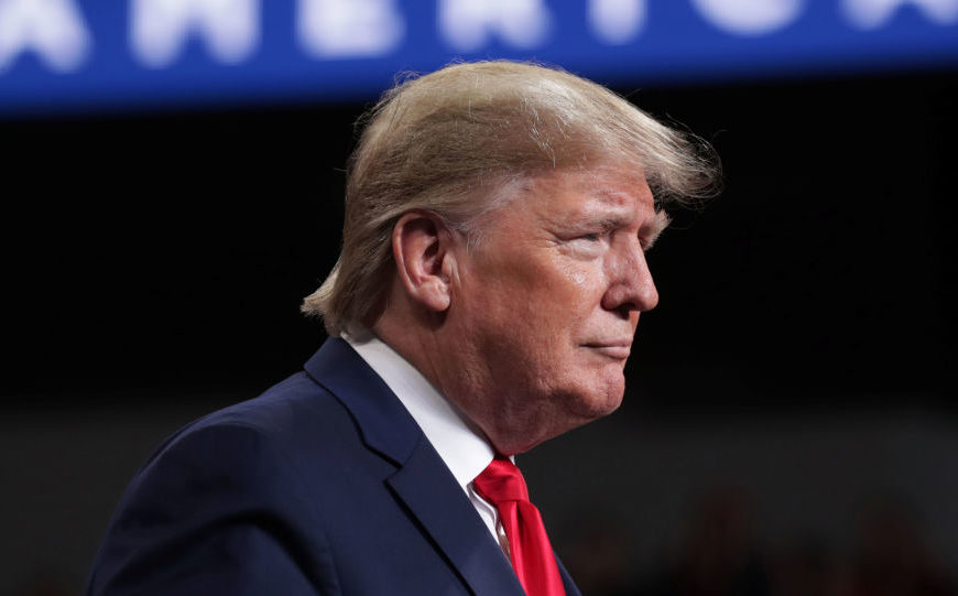 USA / Le Sénat approuve la procédure de destitution de Donald Trump