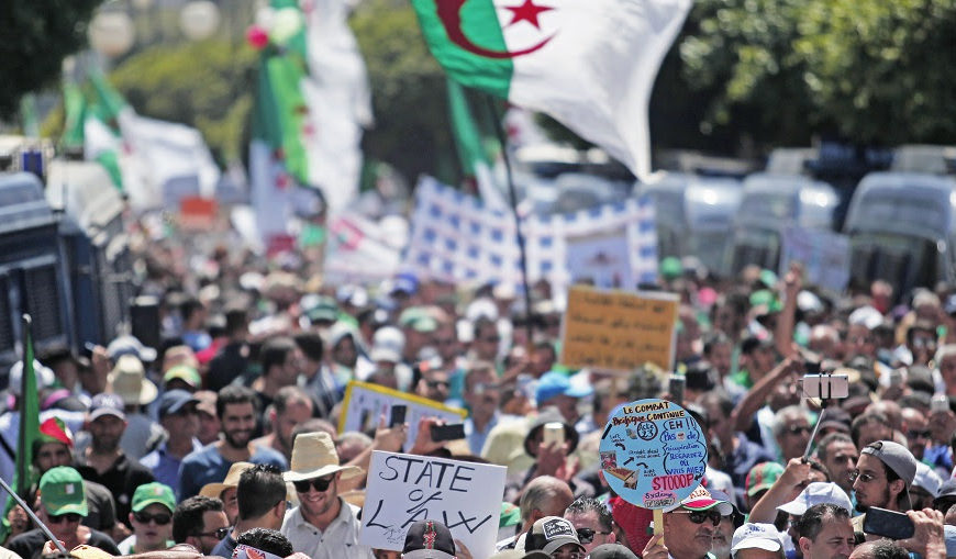 Sur le Mouvement populaire algérien : force et faiblesse