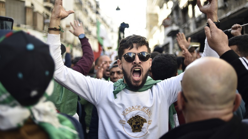 Algérie / A quelques semaines de son premier anniversaire, le Hirak ne faiblit pas (VIDEOS)
