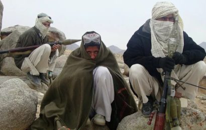 Retrait américain d’Afghanistan: victoire pour les talibans qui ont «tenu tête à l’hyperpuissance qu’est l’Amérique»