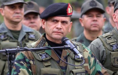 Vénézuéla / L’armée réitère son appui à Maduro
