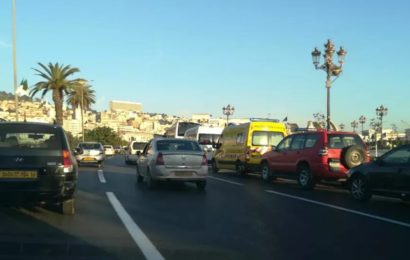 Alger s’exprime sur la suspension de Radio M et rappelle l’interdiction de financements étrangers