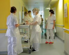 Le corps soignant mis en avant en Algérie obtient de nouveaux droits en pleine épidémie