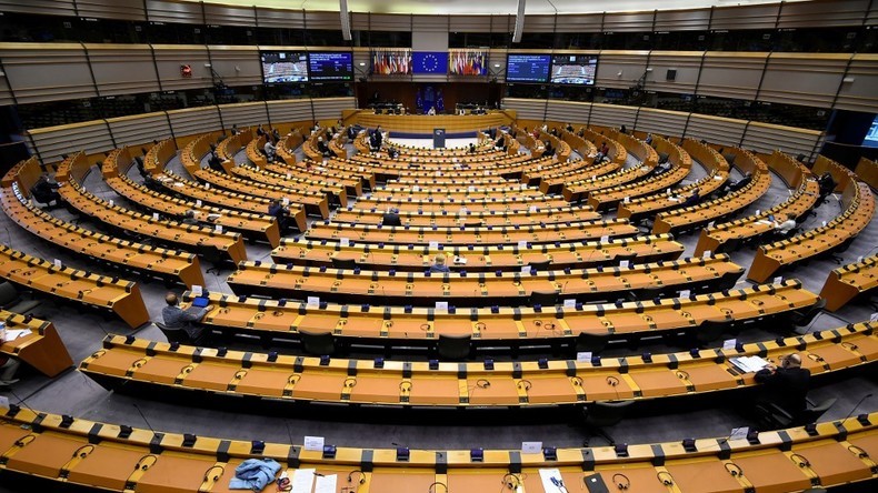 «La vie des Noirs compte» : le Parlement européen condamne le racisme et le «suprémacisme blanc»