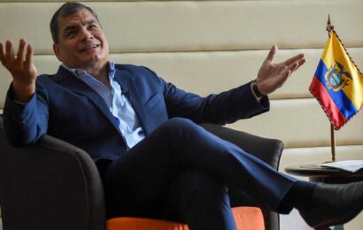 Rafael Correa: « Ils sont en train de détruire la démocratie en Équateur »