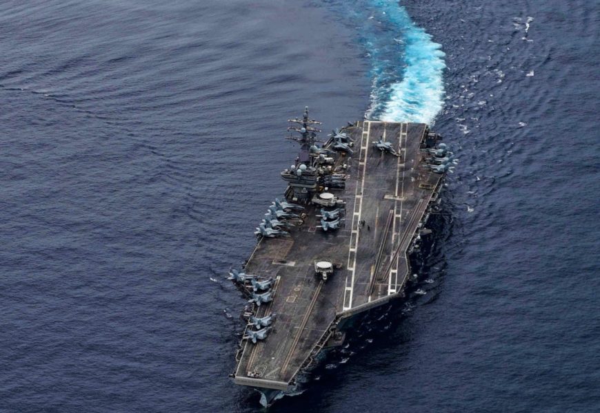 Mer de Chine : Pékin se dit « prêt à contrer les États-Unis » dans leurs exercices militaires