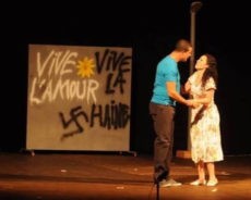 Aux artistes authentiques de théâtre algérien