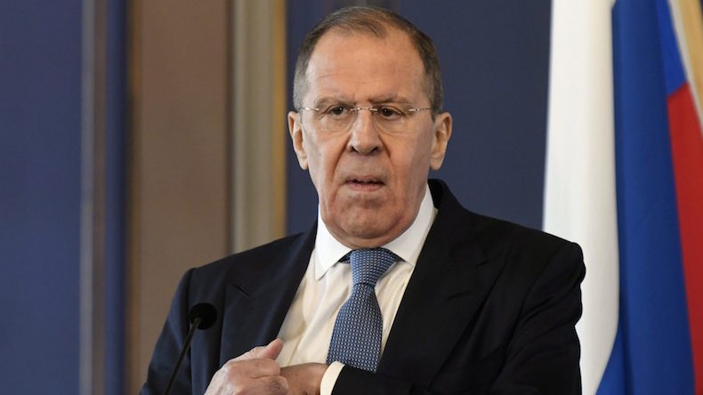 Sergueï Lavrov dénonce l’extraterritorialité du droit américain comme moyen de pression