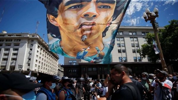 Le Venezuela rejette les critiques de Macron sur les idéaux de Maradona