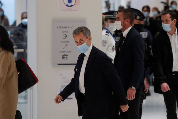 Une première en France :  L’ancien président Nicolas Sarkozy jugé pour corruption