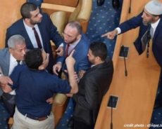 Tunisie : Violente bagarre au parlement entre députés d’Al Karama et d’Attayar