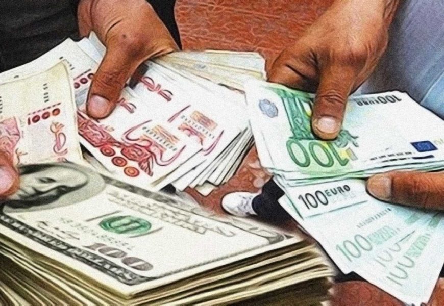 Dévaluation massive de la monnaie en Algérie : quels impacts sur l’économie du pays déjà fragilisée?