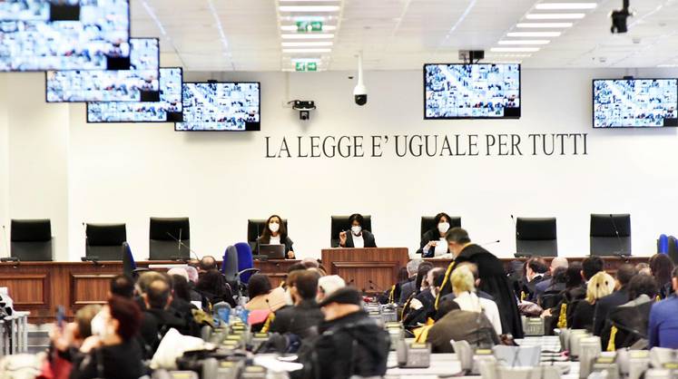 Le plus grand procès contre la mafia s’est ouvert en Italie