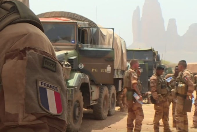 Mali : l’armée française soupçonnée d’avoir commis un massacre de civils