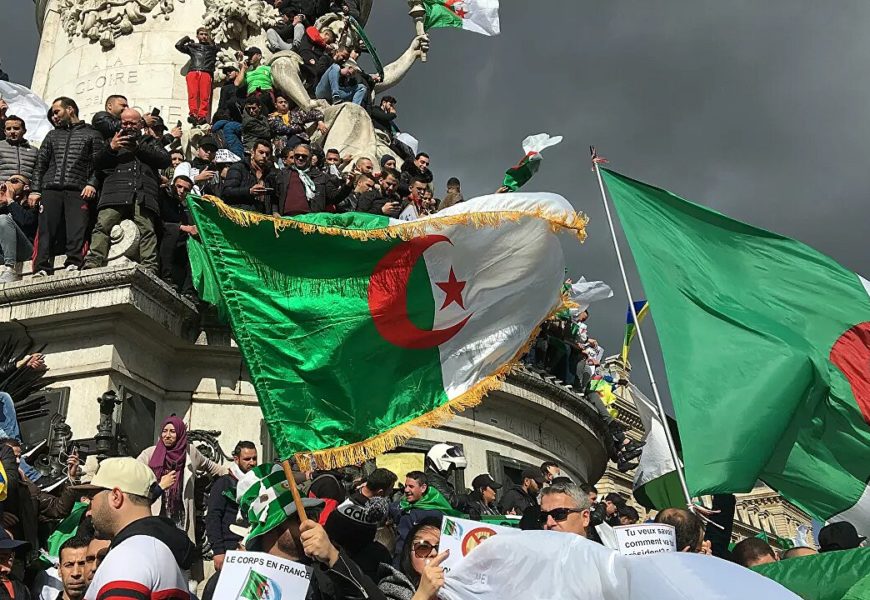 Présidentielle française : les candidats qui insultent les Algériens s’exposent à des poursuites