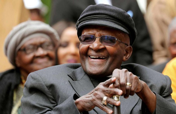 Afrique du Sud : Desmond Tutu, une icone de la lutte anti-apartheid, n’est plus