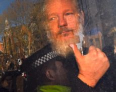 Frédéric Martel refuse l’asile politique à Julian Assange sur France Culture