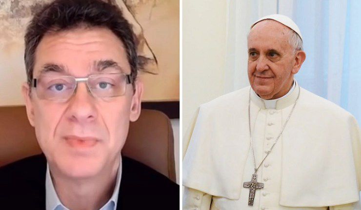 Le pape François a secrètement rencontré le PDG de Pfizer