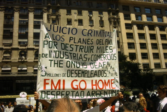 Trois questions à Maria-Elena Saludas sur la crise économique en Argentine