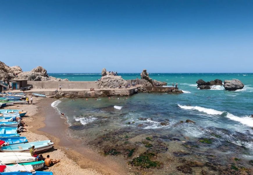 L’Algérie a gagné 500 kilomètres de côtes