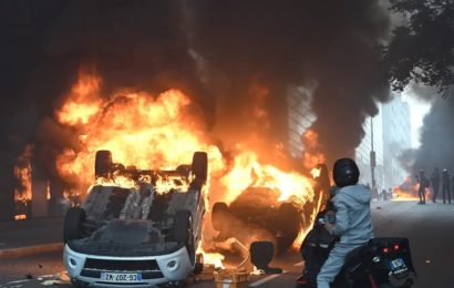 La France flambe : les quartiers populaires consumés par la rage autodestructrice