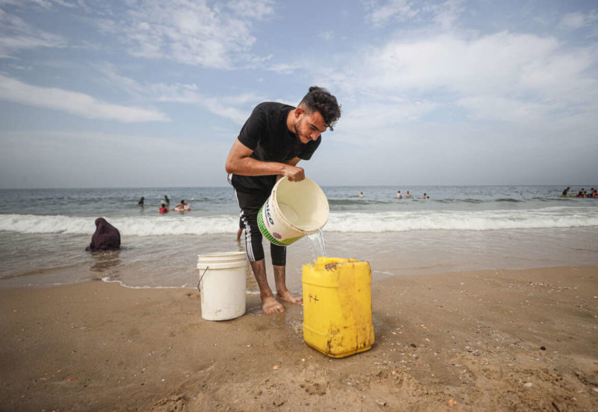 Gaza : plus de 30 000 bébés boivent de l’eau contaminée, selon le département d’État américain