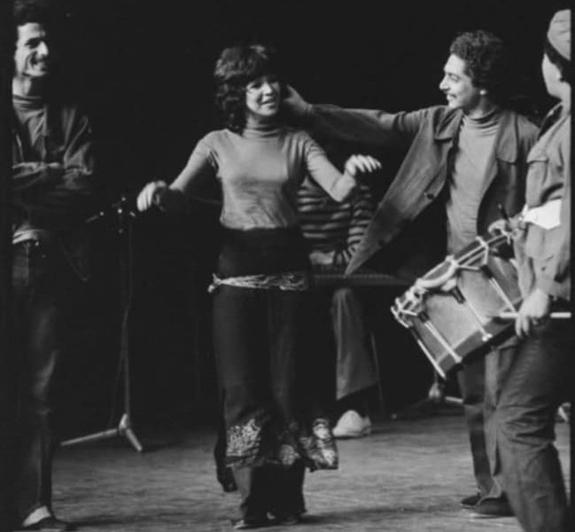 THÉÂTRE ALGÉRIEN APRÈS 1962 THÉÂTRE ALGÉRIEN APRÈS 1962