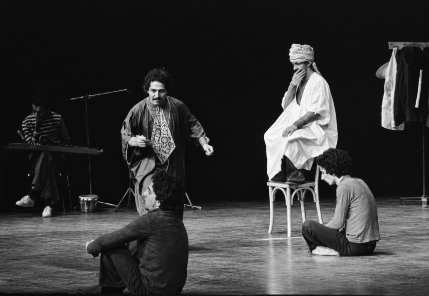 THÉÂTRE ALGÉRIEN APRÈS 1962 THÉÂTRE ALGÉRIEN APRÈS 1962
