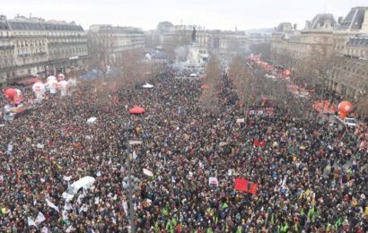 Causes et conséquences des manifestations de masse en France : crise systémique de l’éducation et perspectives politiques Causes et conséquences des manifestations de masse en France : crise systémique de l’éducation et perspectives politiques