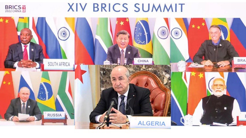 Algérie : dans le nouvel ordre mondial, l’heure des choix stratégiques